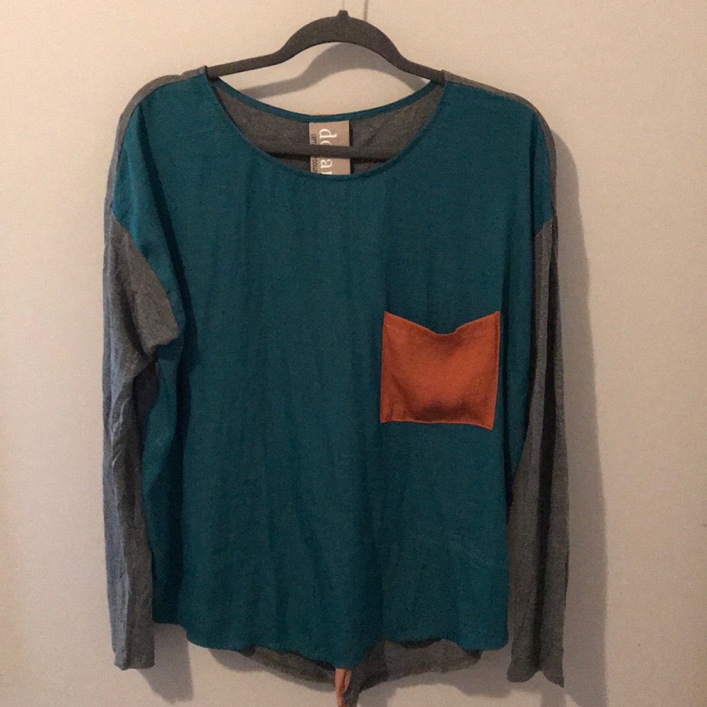 Colorblock Dolan Top size M